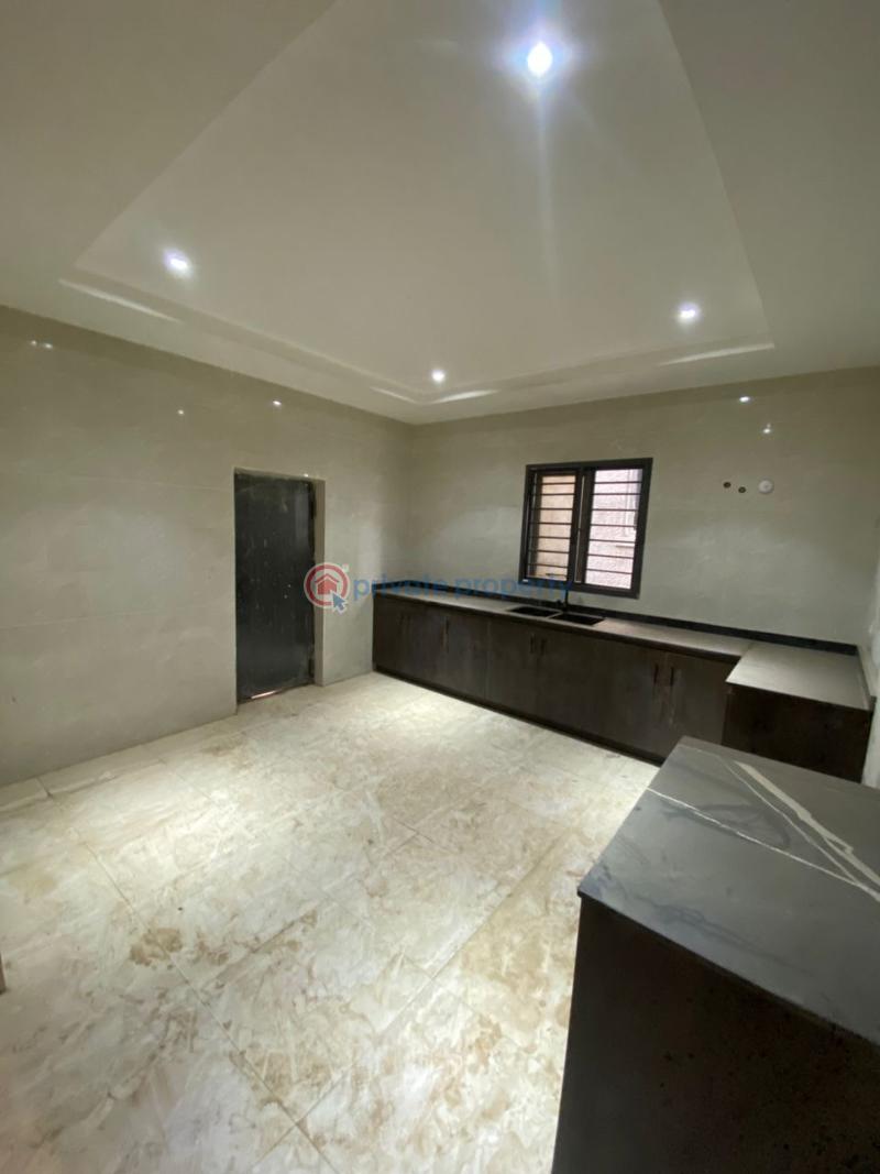 4 bedroom Terrace For Rent Galadimawa Abuja Phase 3  - 5
