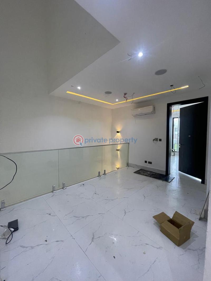 4 bedroom Flat & Apartment For Rent Banana Island Road Ikoyi Lagos - 9