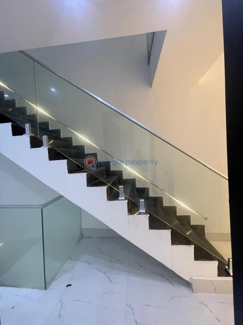 4 bedroom Flat & Apartment For Rent Banana Island Road Ikoyi Lagos - 6