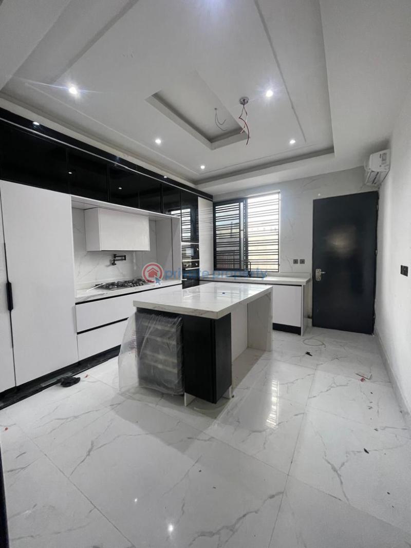 4 bedroom Flat & Apartment For Rent Banana Island Road Ikoyi Lagos - 11