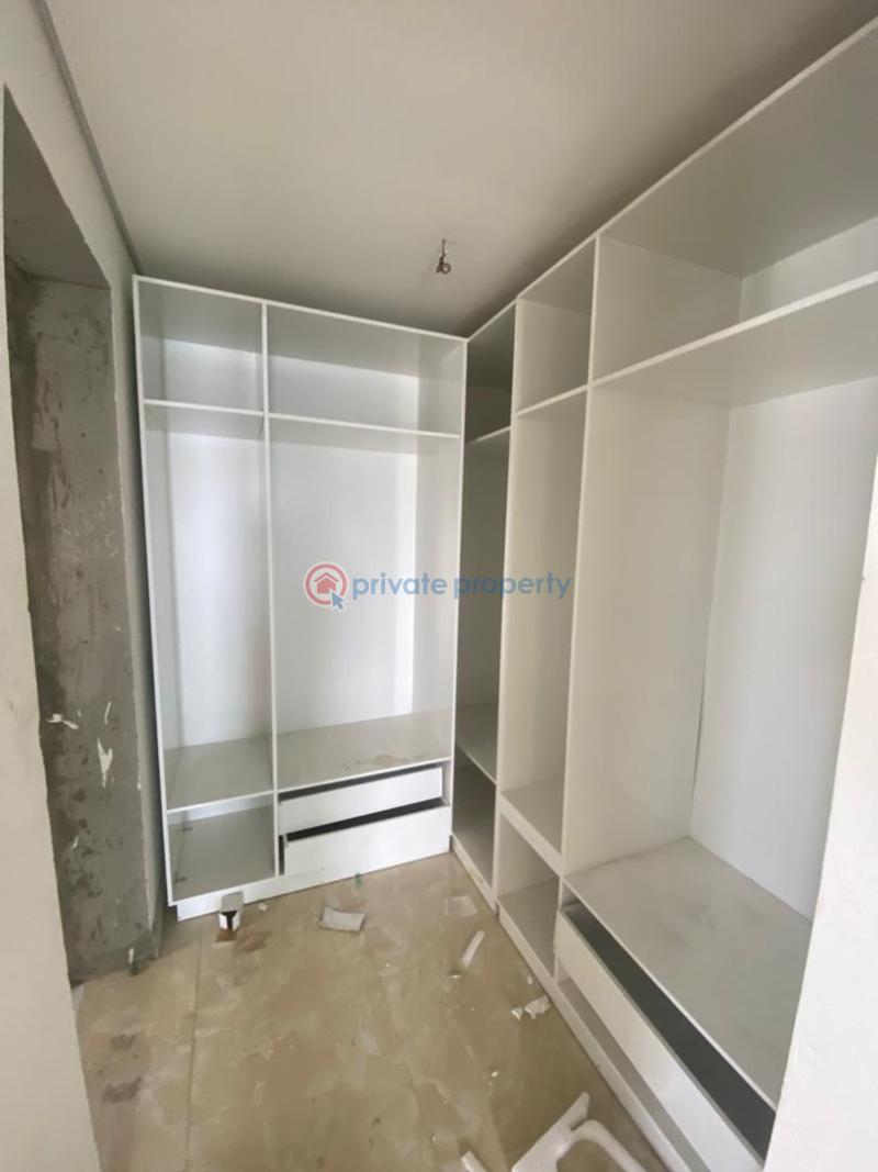 Luxury  4 bedroom water front semi detached duplex located in a prime serene part of the prestigious city of  lekki phase1 - 8 4 bedroom Duplex For Sale Lekki Phase 1 Lagos - 8