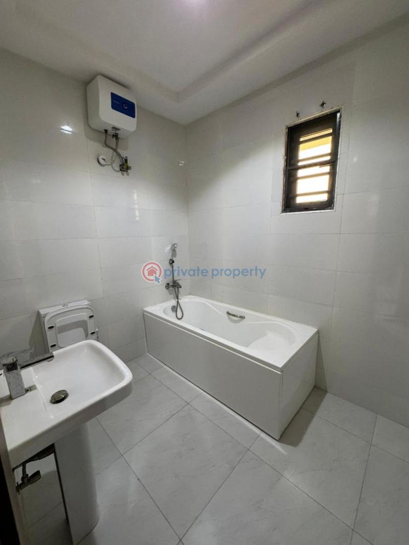 4 bedroom Self Contain Short let Matmoses Court Ologolo Lekki Lagos - 15