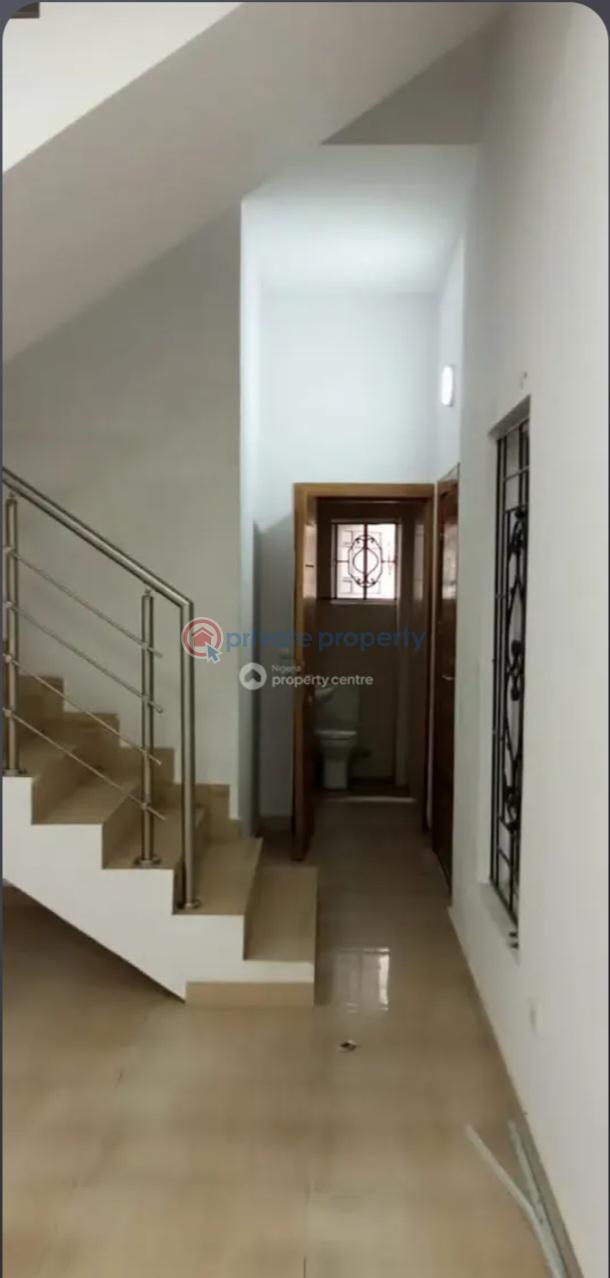 4 bedroom Terraced Duplex For Rent Plot 134, Ayodele Odubiyi Street, By Pinnacle Gas Station, Lekki Phase 1, Lekki, Lagos Lekki Phase 1 Lagos - 24