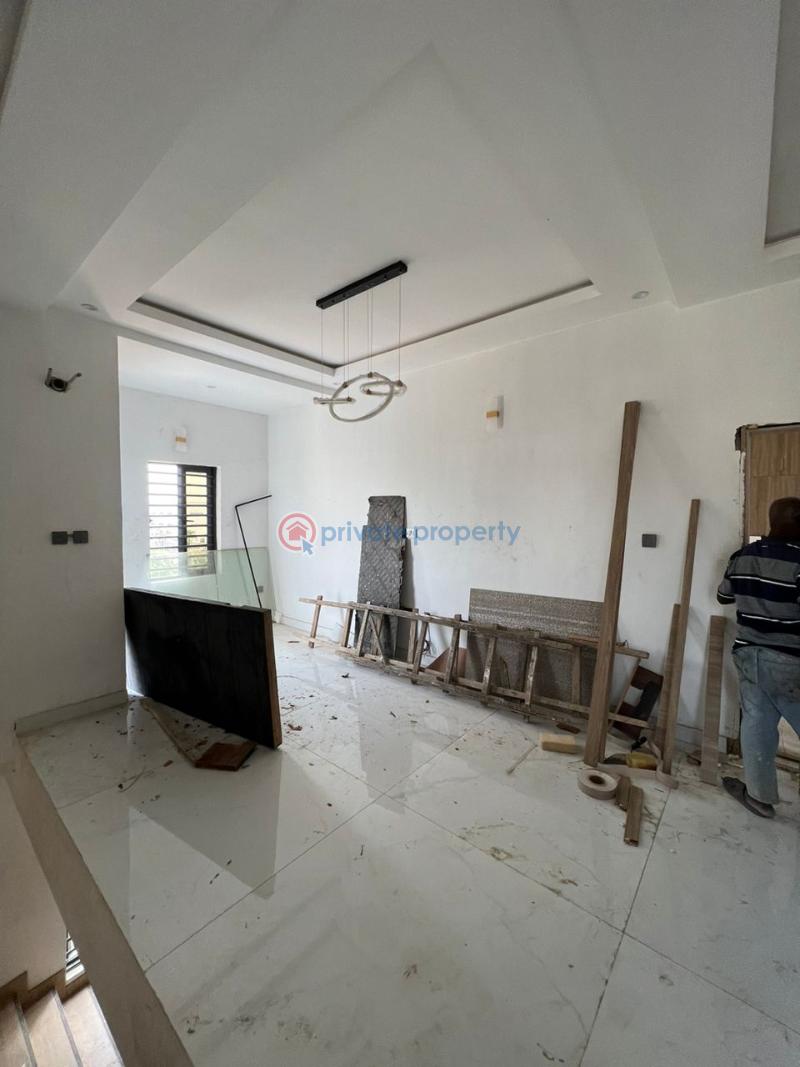 4 bedroom Semi detached Duplex For Sale Adeniyi Jones Ikeja Lagos - 23