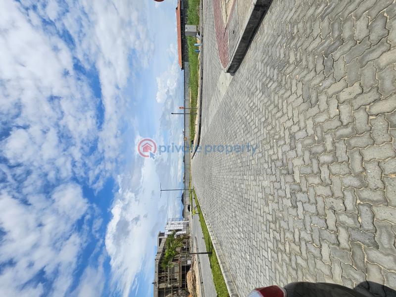 Land For Sale Hampton Bay Estate Ikate Elegushi Lekki Lagos - 2