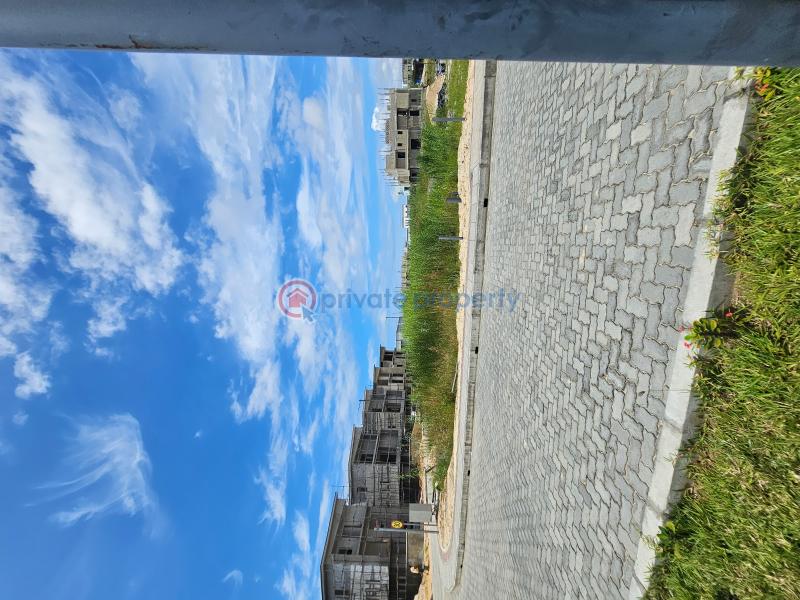 Land For Sale Hampton Bay Estate Ikate Elegushi Lekki Lagos - 1
