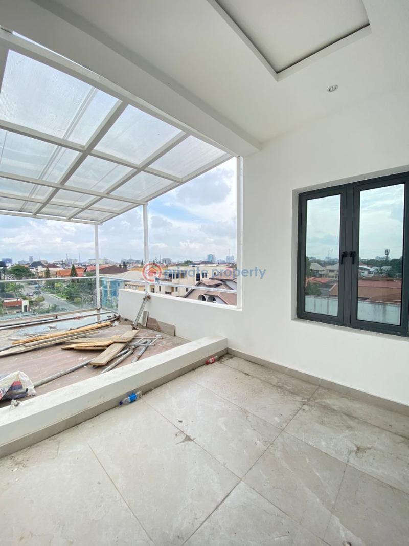 4 bedroom Terraced Duplex For Rent 𝗢𝗳𝗳 𝗔𝗱𝗺𝗶𝗿𝗮𝗹𝘁𝘆 𝗪𝗮𝘆, Lekki Phase 1 Lagos - 13