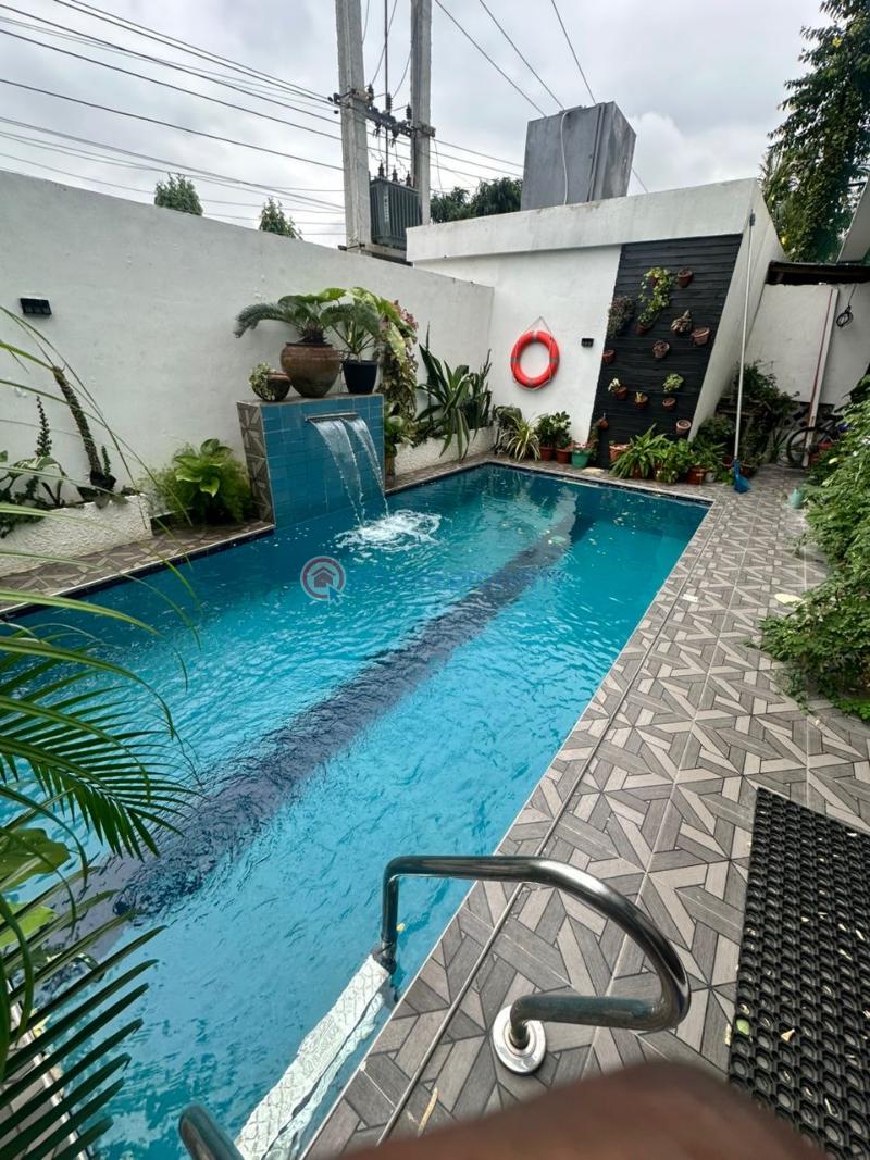4 bedroom Terraced Duplex For Rent 𝗢𝗳𝗳 𝗔𝗱𝗺𝗶𝗿𝗮𝗹𝘁𝘆 𝗪𝗮𝘆, Lekki Phase 1 Lagos - 4