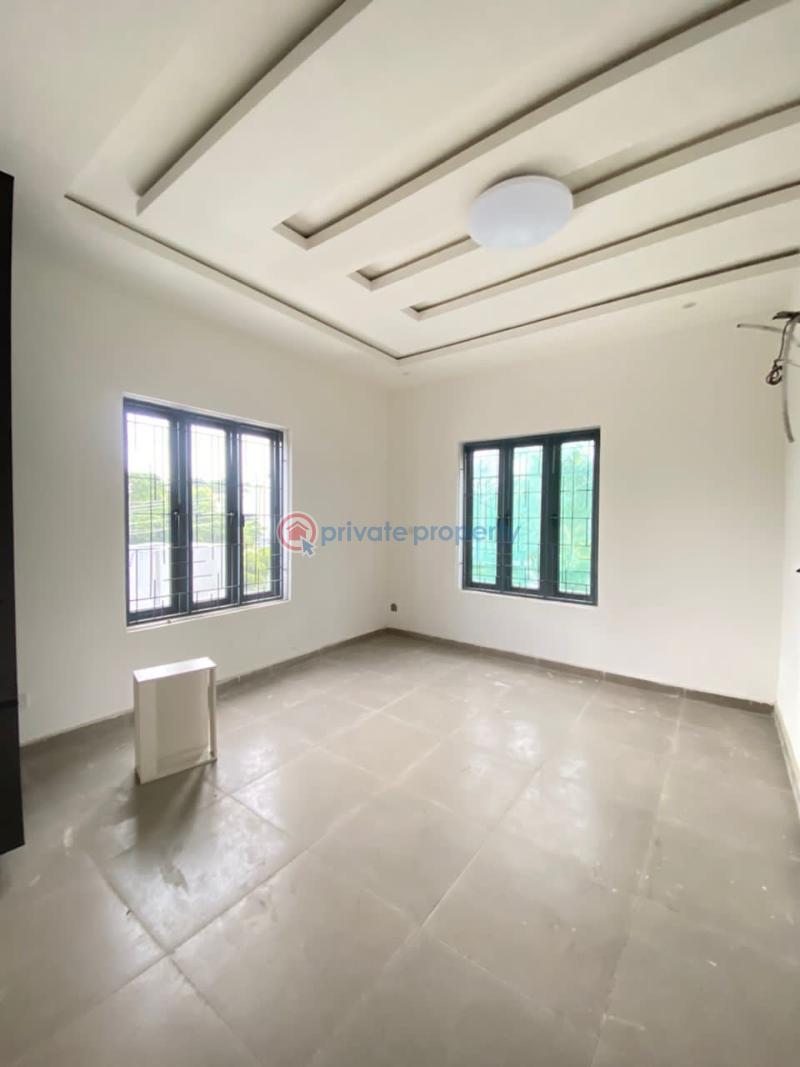 4 bedroom Terraced Duplex For Rent 𝗢𝗳𝗳 𝗔𝗱𝗺𝗶𝗿𝗮𝗹𝘁𝘆 𝗪𝗮𝘆, Lekki Phase 1 Lagos - 26