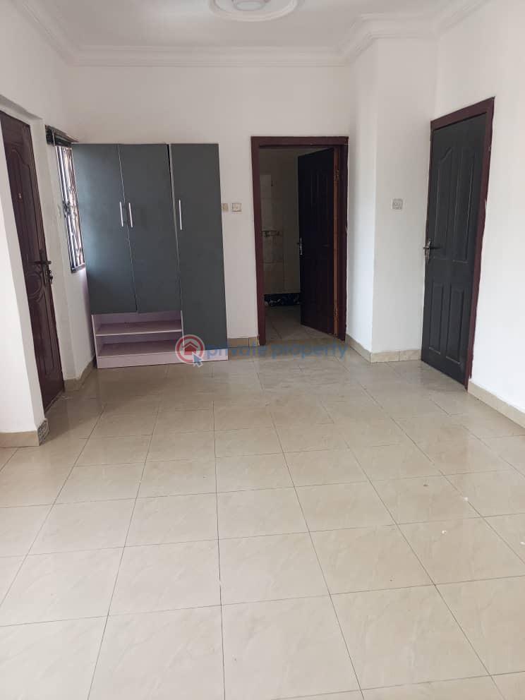 4 bedroom Semi detached Duplex For Sale Idado Lekki Lagos - 9