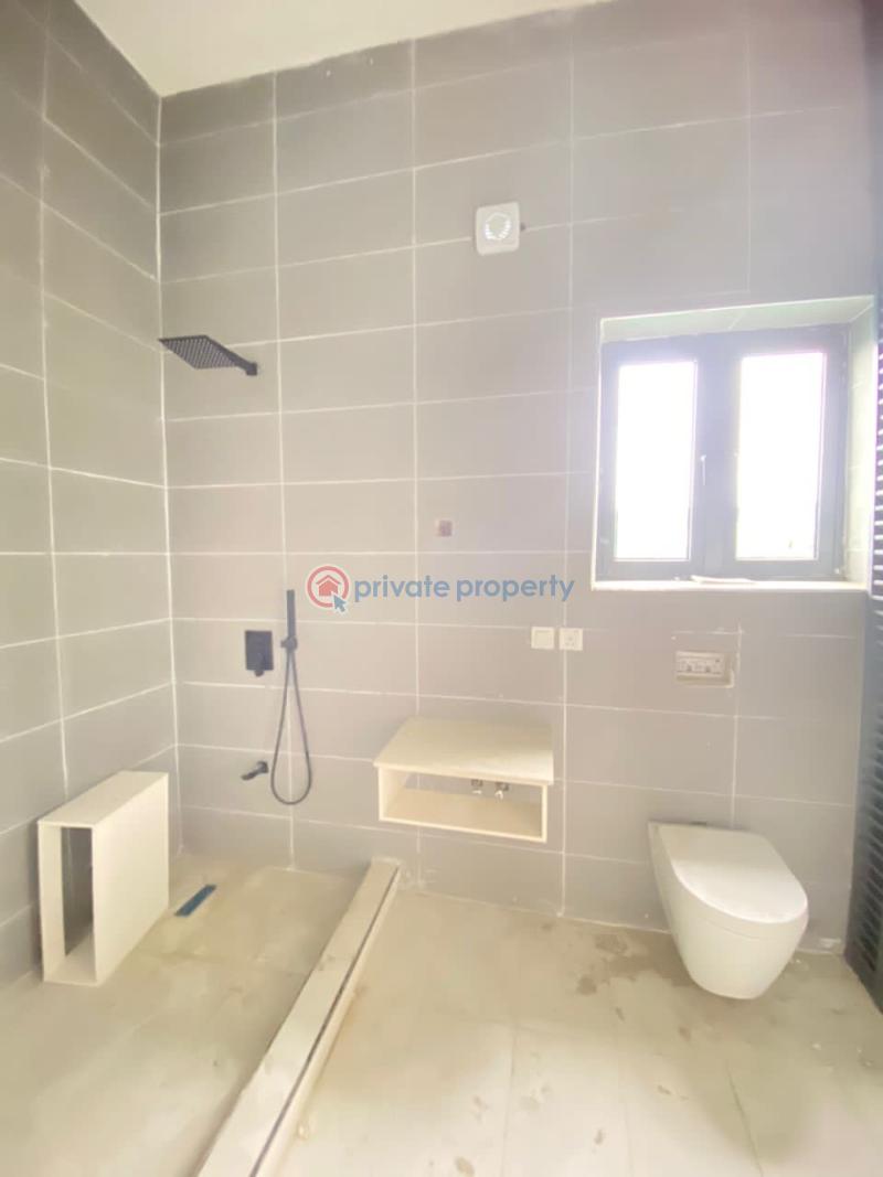 4 bedroom Terraced Duplex For Rent 𝗢𝗳𝗳 𝗔𝗱𝗺𝗶𝗿𝗮𝗹𝘁𝘆 𝗪𝗮𝘆, Lekki Phase 1 Lagos - 23