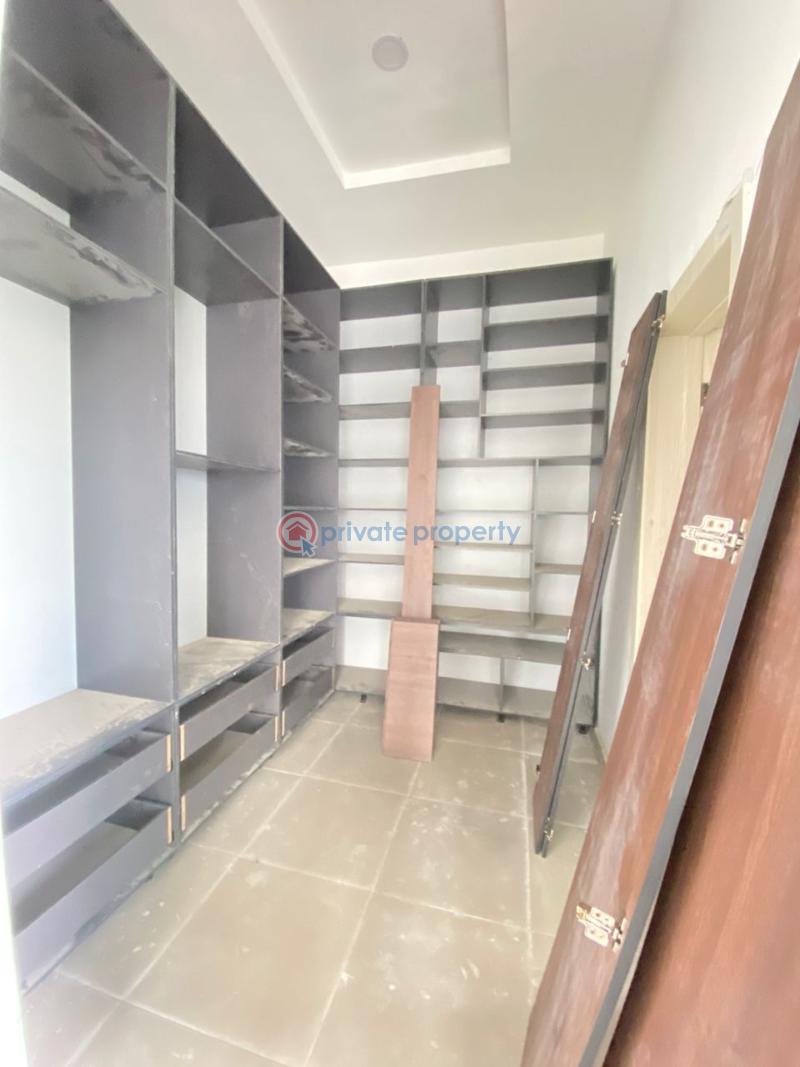 4 bedroom Terraced Duplex For Rent 𝗢𝗳𝗳 𝗔𝗱𝗺𝗶𝗿𝗮𝗹𝘁𝘆 𝗪𝗮𝘆, Lekki Phase 1 Lagos - 12