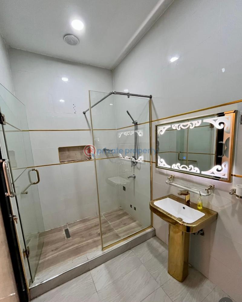 4 bedroom Detached Duplex Short let Prince And Princess Estate Kaura Abuja Phase 2  - 3