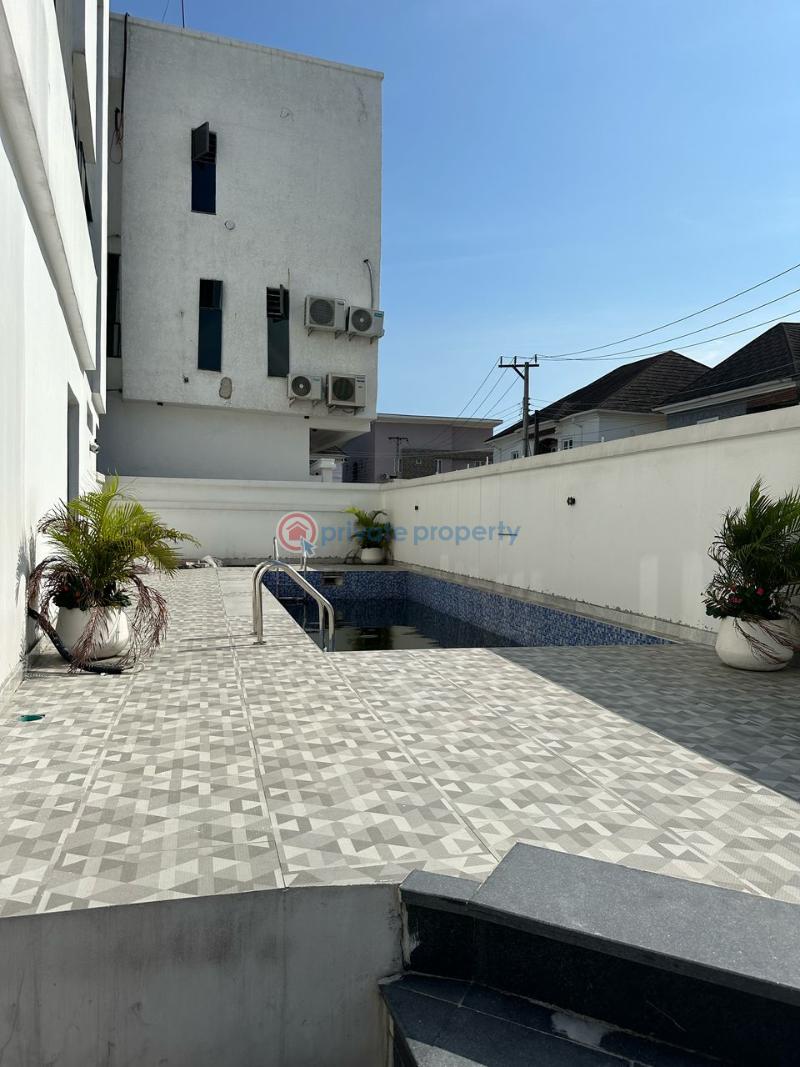 4 bedroom Detached Duplex For Sale Chevron Drive Lekki Lagos - 3