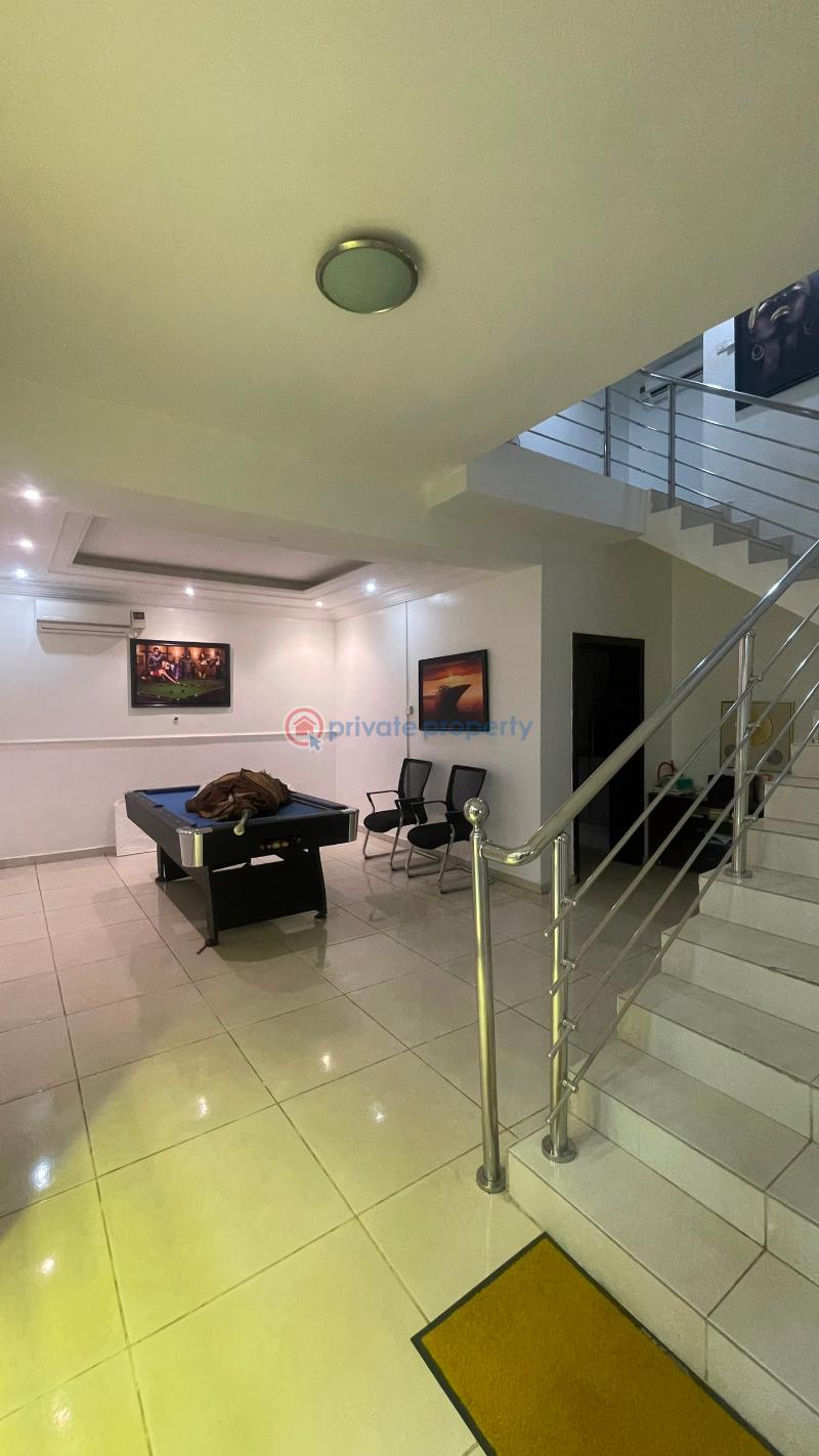 4 bedroom Semi detached Duplex For Sale Chevron Drive Lekki Lagos - 3