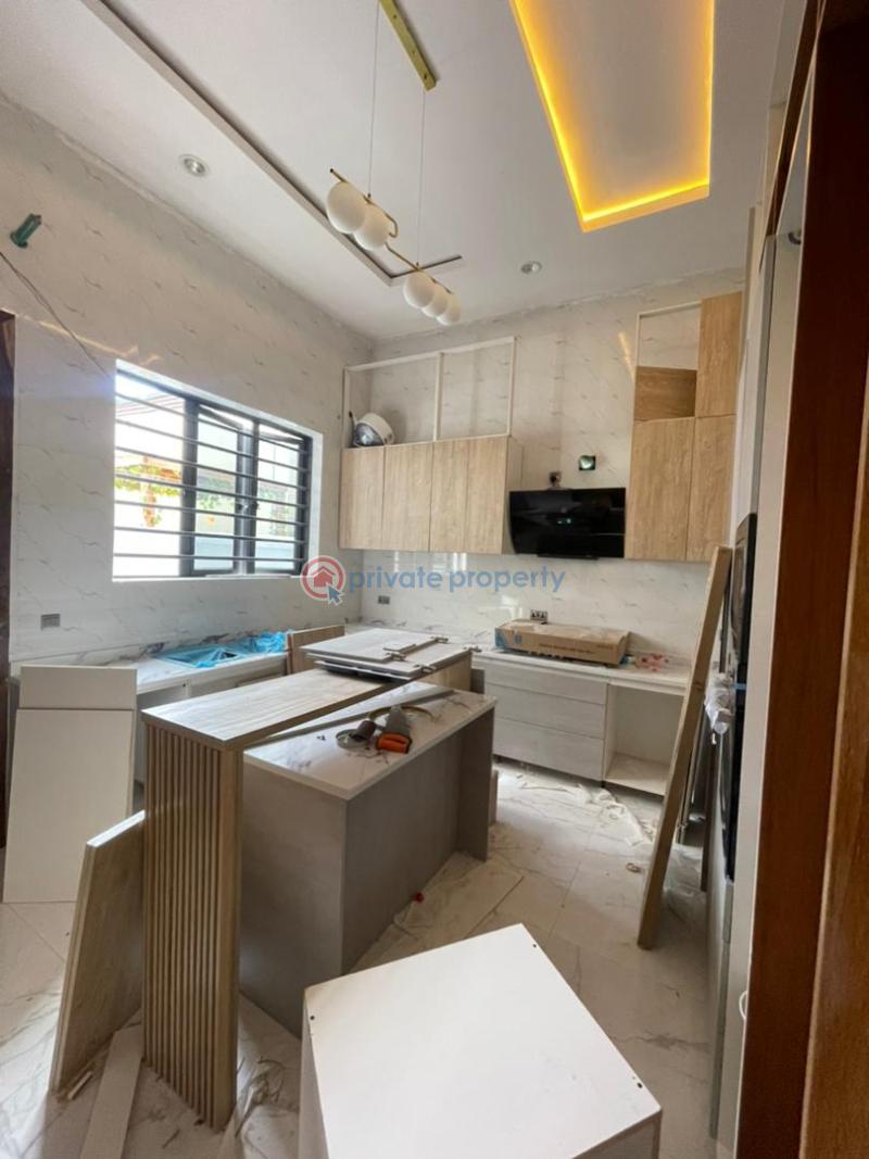 4 bedroom Duplex For Sale Agungi Lekki Lagos - 10