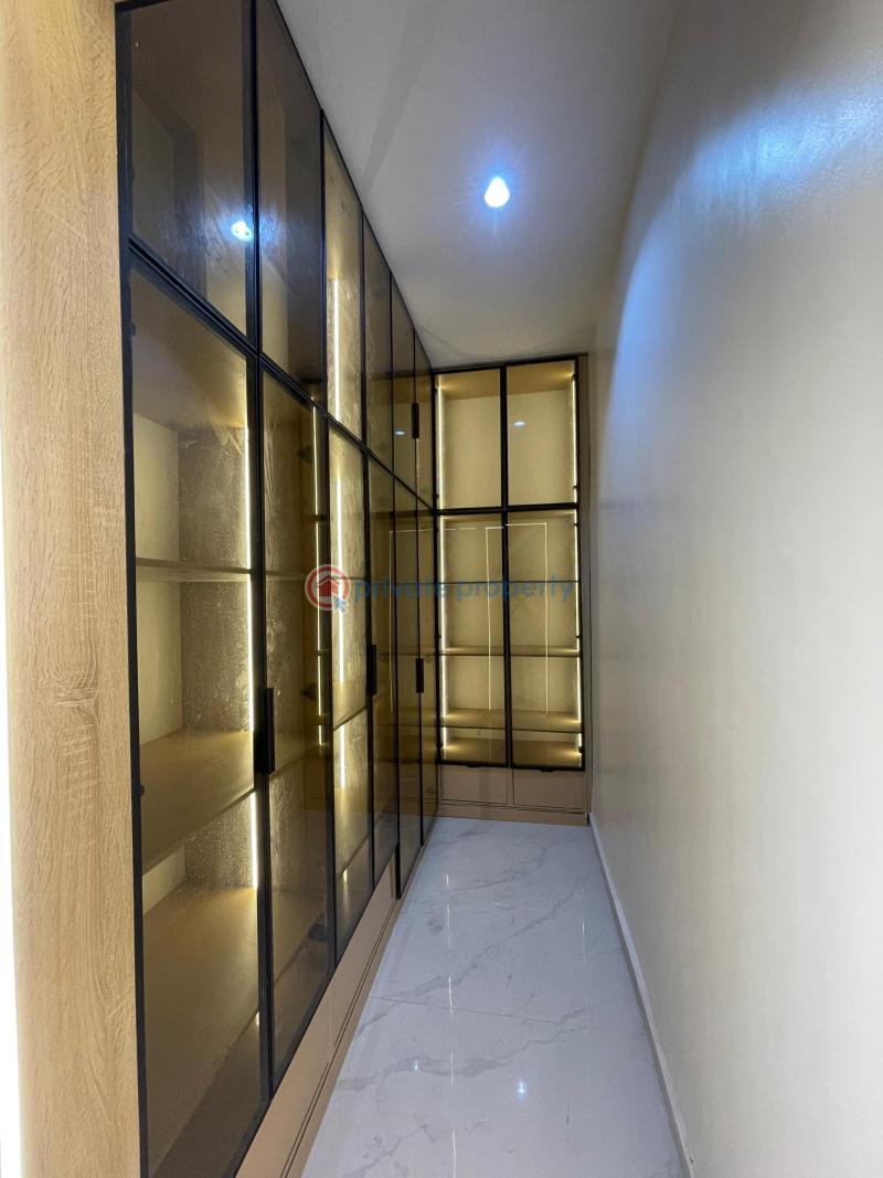 6 bedroom Detached Duplex For Sale Chevron Lekki Lagos Chevron Drive Lekki Lagos - 6