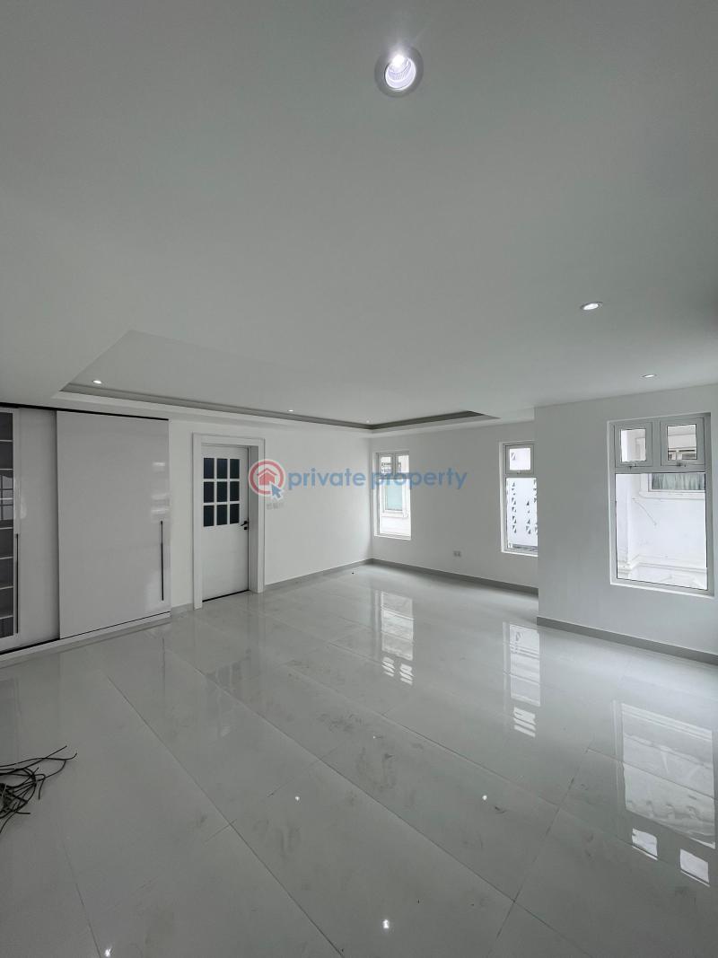 4 bedroom Detached Duplex For Sale Banana Island Ikoyi Lagos - 2