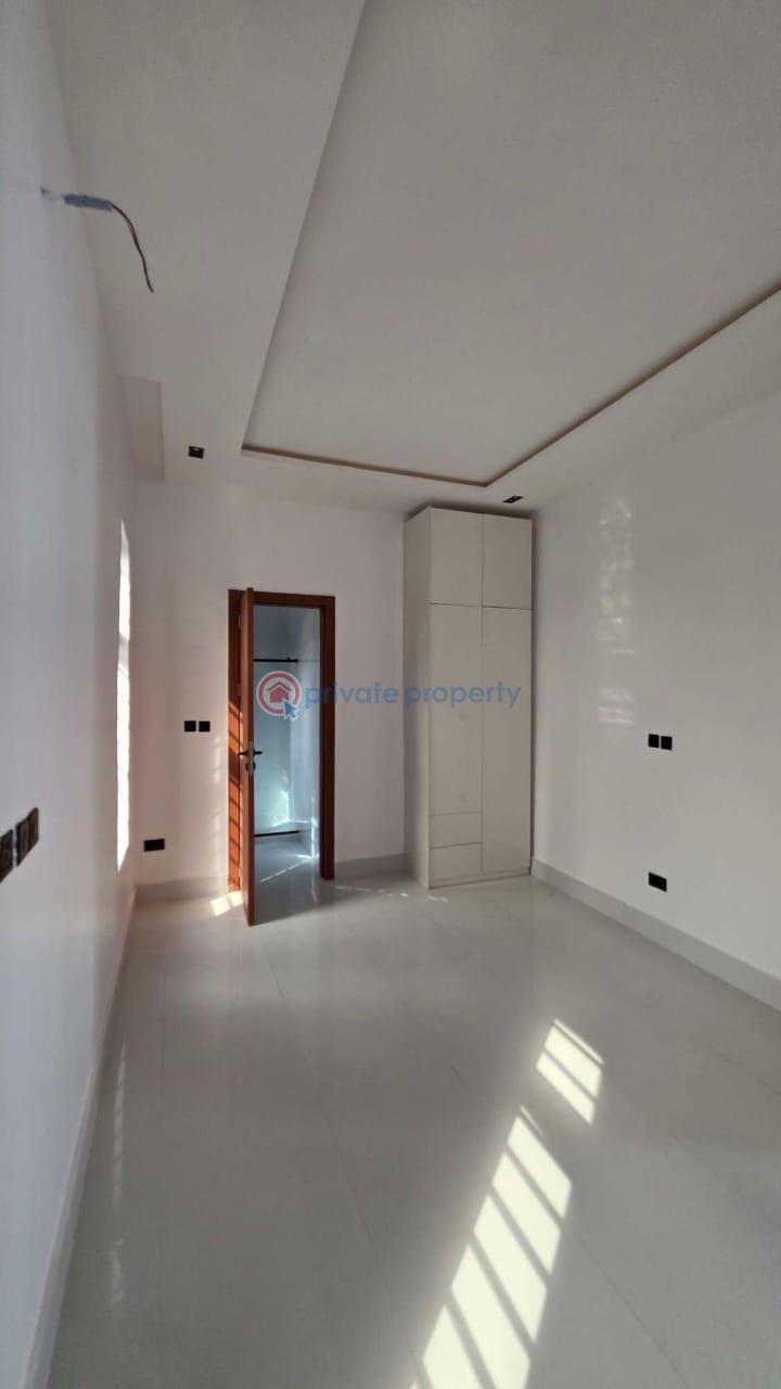 4 bedroom House For Sale Thomas Estate Ajah Lagos - 5