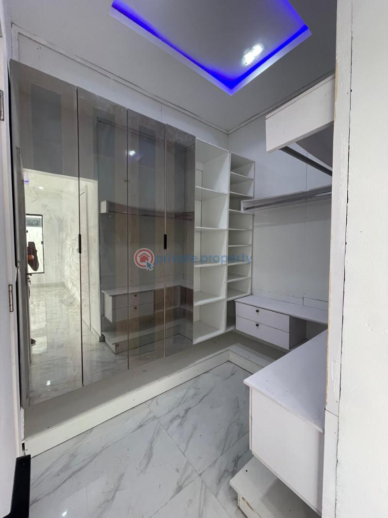 4 bedroom Duplex For Sale Chevron Lekki Lagos - 9