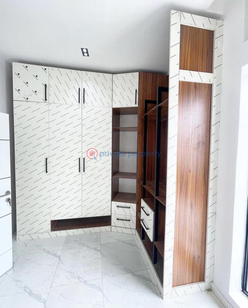 4 bedroom Detached Duplex For Sale Chevron Drive Lekki Lagos - 4