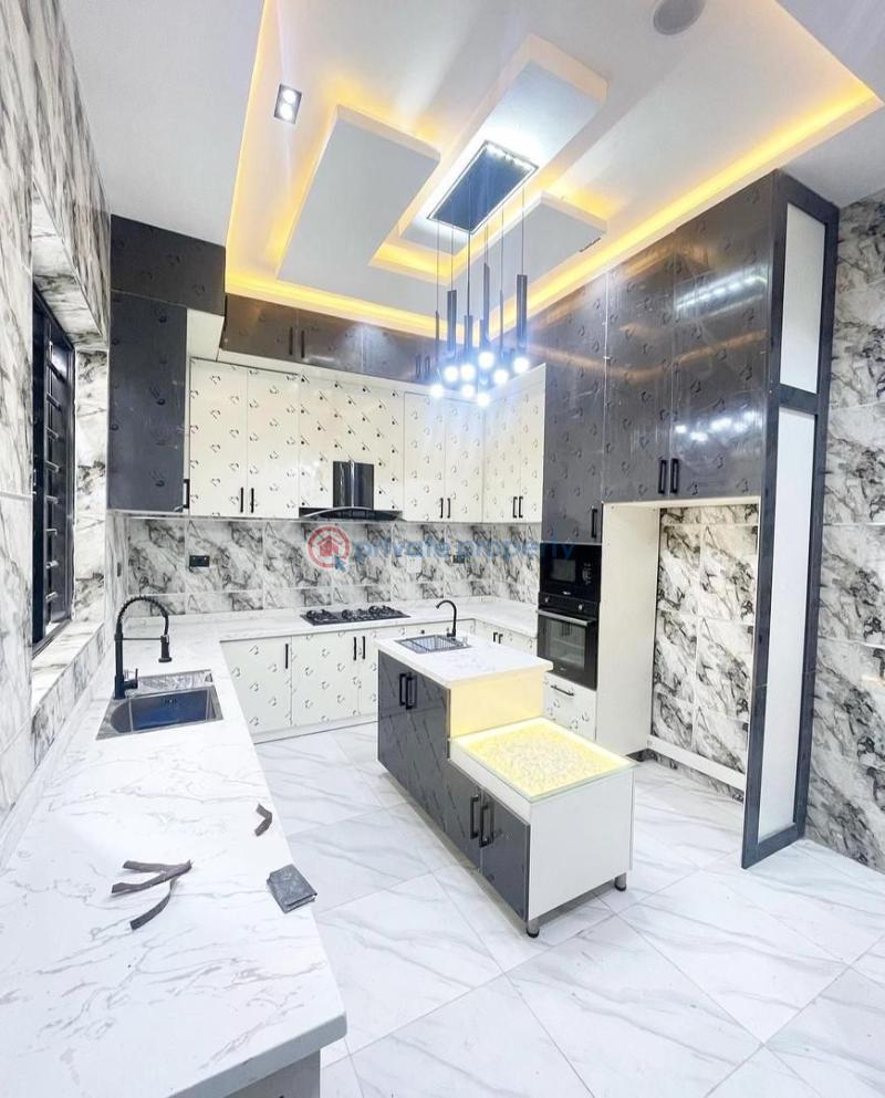 4 bedroom Detached Duplex For Sale Chevron Drive Lekki Lagos - 3