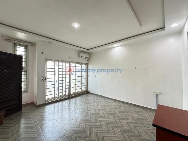 4 bedroom Terraced Duplex For Sale Chevron Alternative Route Lekki Lagos - 10