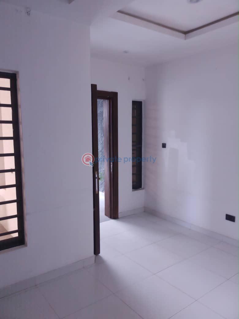 4 bedroom Terrace For Rent Ologolo Lekki Lagos - 10