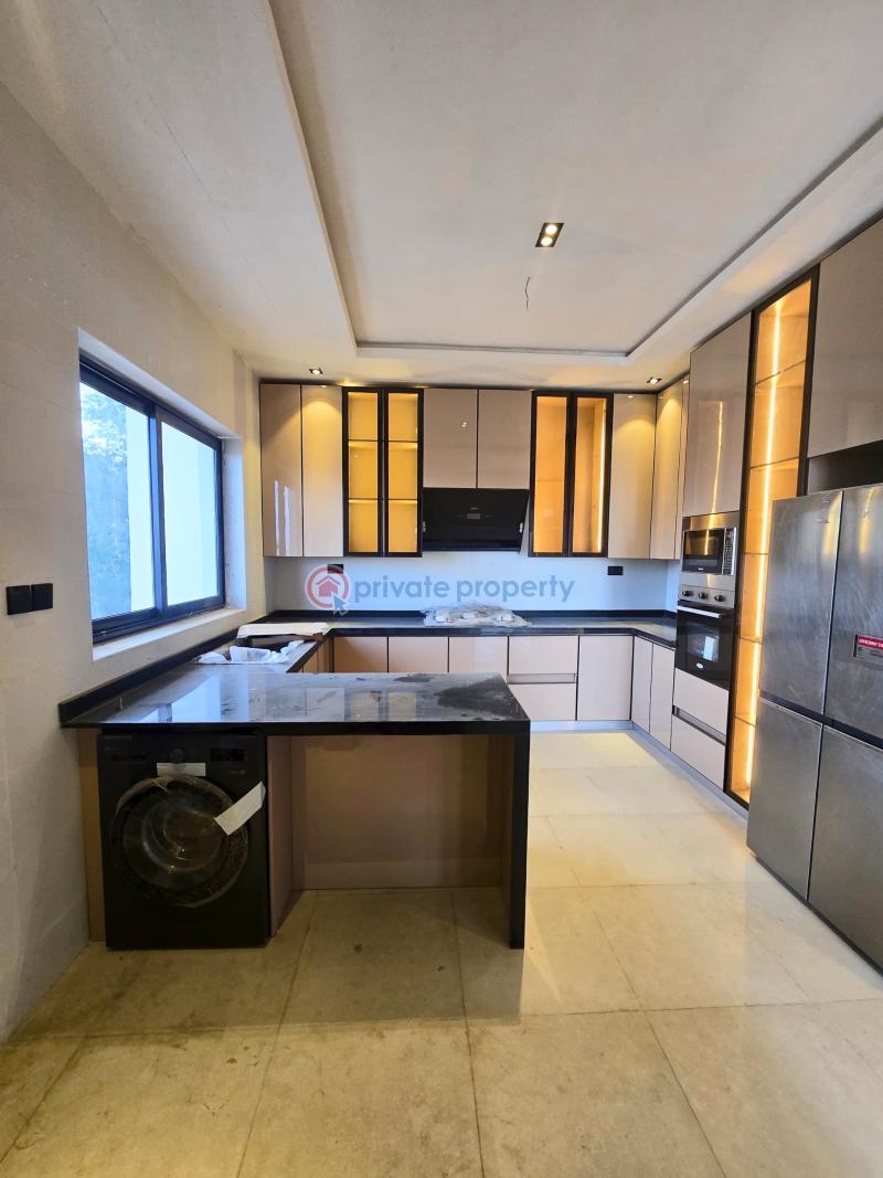 4 bedroom Maisonette For Sale Shonibare Estate Maryland Lagos - 1