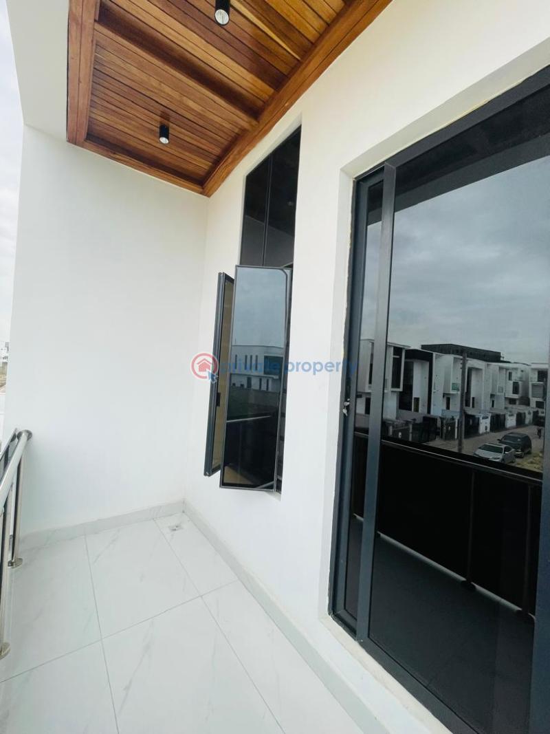 4 bedroom Semi detached Duplex For Sale Chevron Lekki Chevron Drive Lekki Lagos - 7