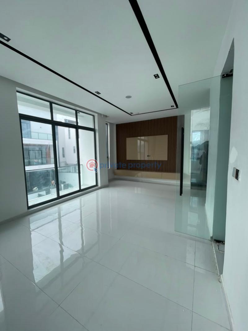 4 bedroom Semi detached Duplex For Sale Chevron Lekki Lagos - 5