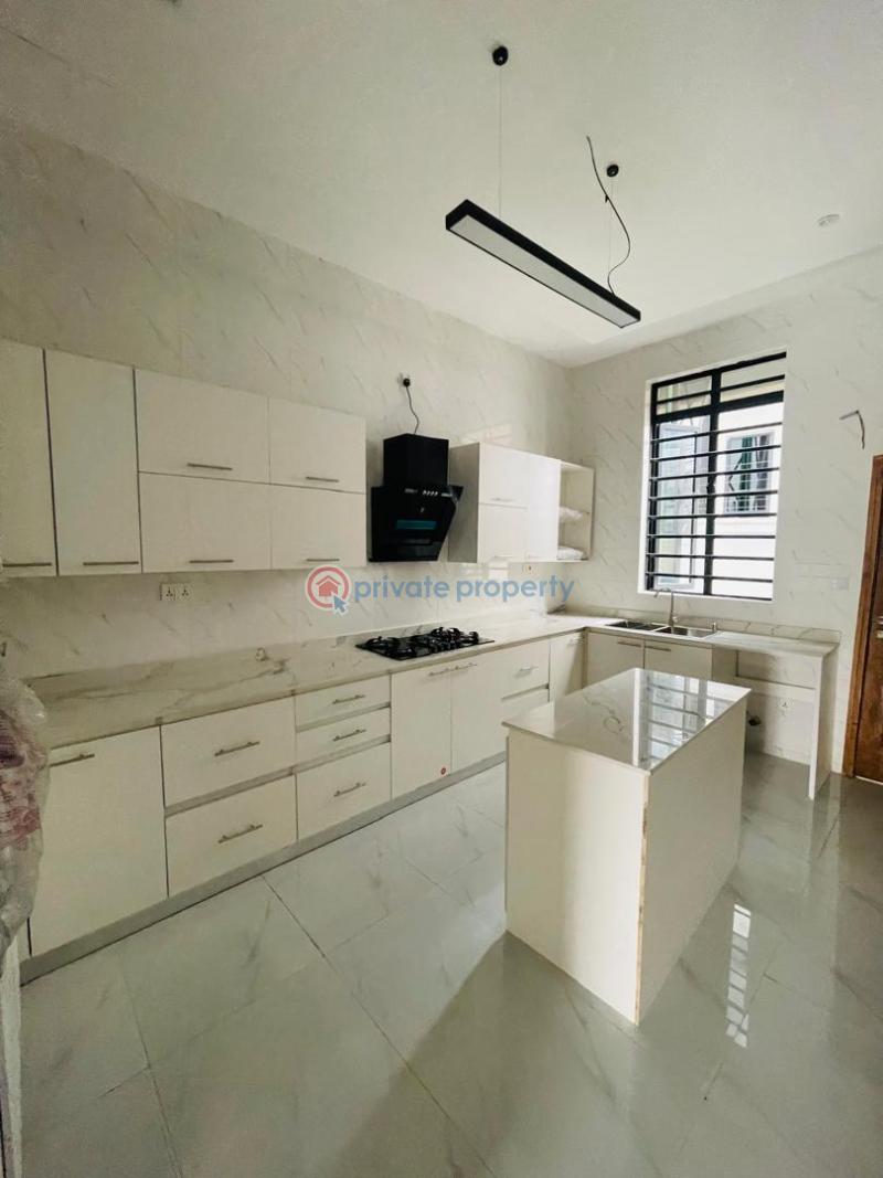 4 bedroom Semi detached Duplex For Sale Chevron Lekki Chevron Drive Lekki Lagos - 12