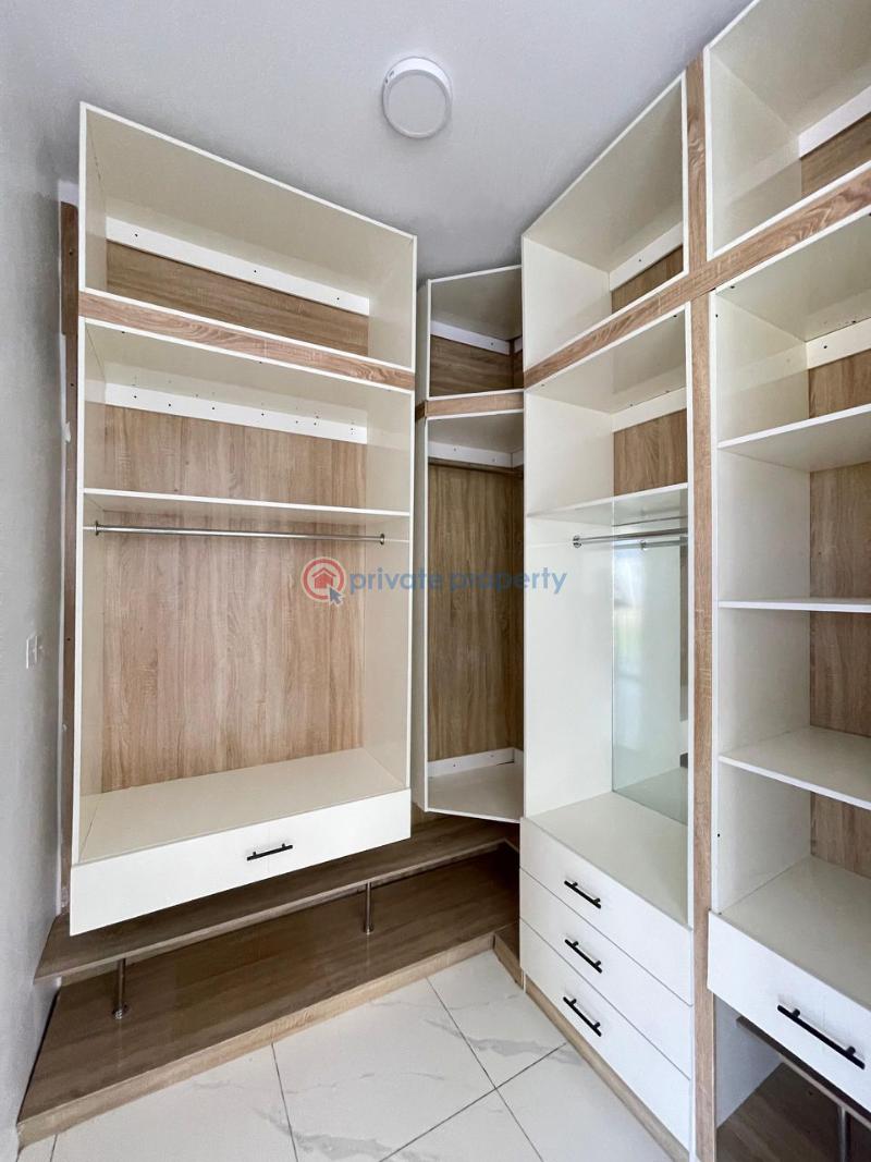 4 bedroom Semi detached Duplex For Sale Orchid Lagos Island  - 8