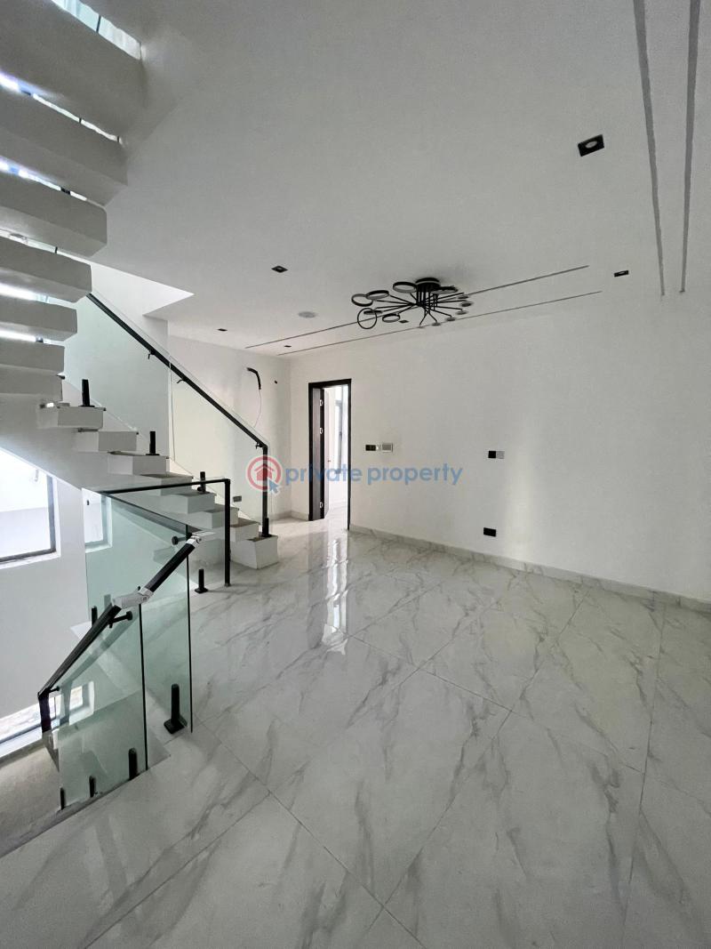 4 bedroom Semi detached Duplex For Sale Estate Lekki Lagos - 8