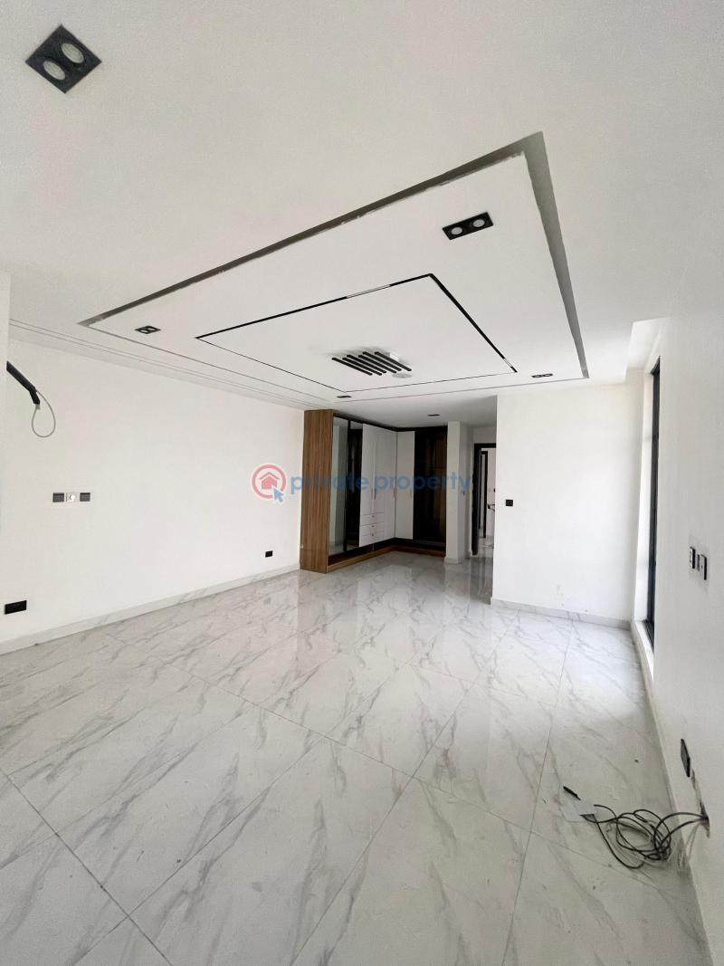 4 bedroom Semi detached Duplex For Sale Estate Lekki Lagos - 13