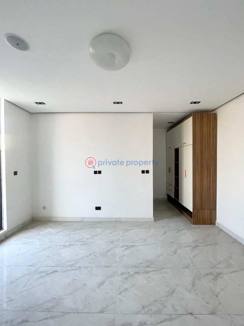 4 bedroom Semi detached Duplex For Sale Estate Lekki Lagos - 10