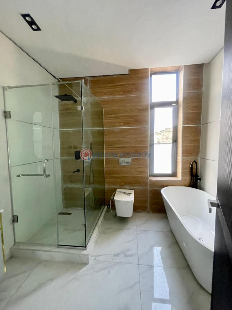 4 bedroom Semi detached Duplex For Sale Estate Lekki Lagos - 15