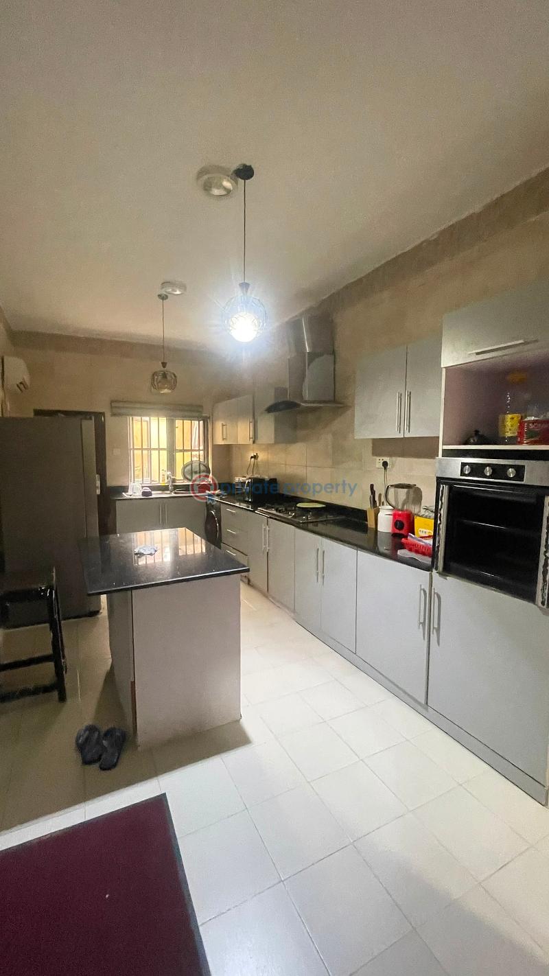 4 bedroom Semi detached Duplex For Sale Chevron Drive Lekki Lagos - 4