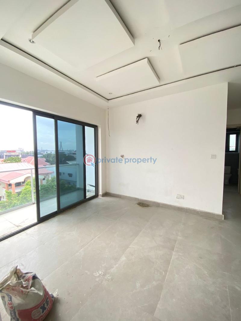 4 bedroom Terraced Duplex For Rent 𝗢𝗳𝗳 𝗔𝗱𝗺𝗶𝗿𝗮𝗹𝘁𝘆 𝗪𝗮𝘆, Lekki Phase 1 Lagos - 25