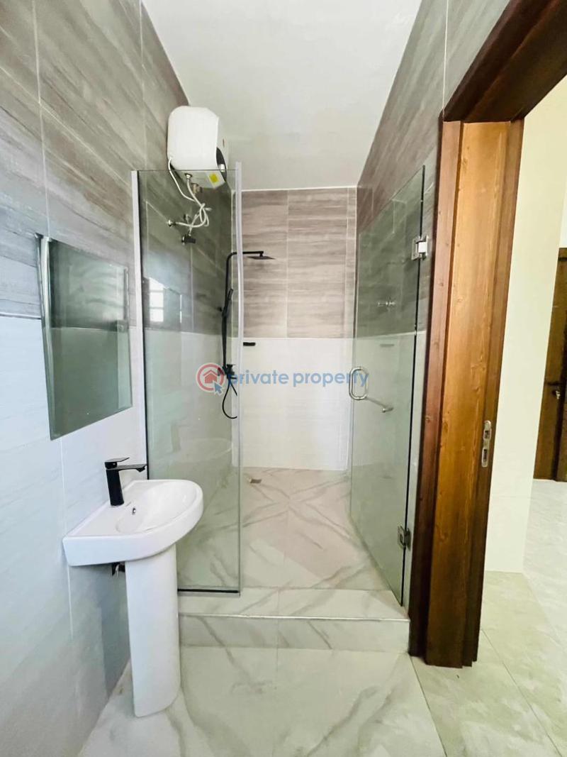 4 bedroom Terraced Duplex For Sale Chevron Lekki Lagos - 20