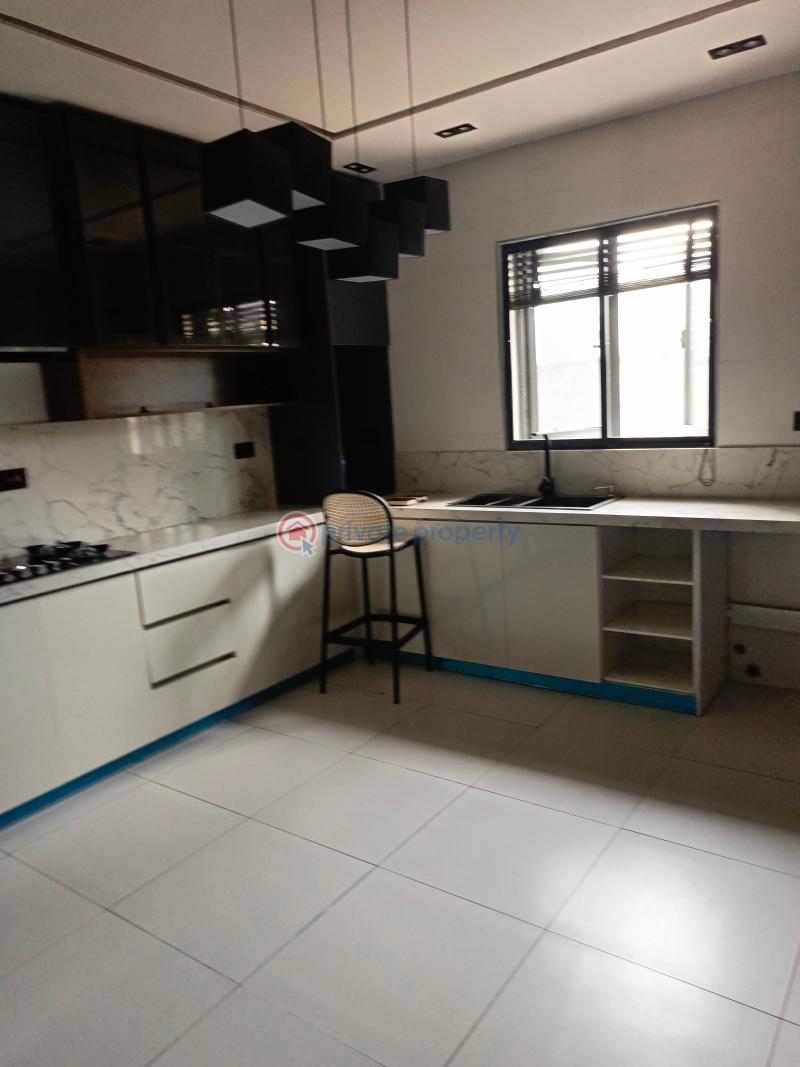 4 bedroom Terraced Duplex For Sale Freedom Way Lekki Phase 1 Lagos - 2
