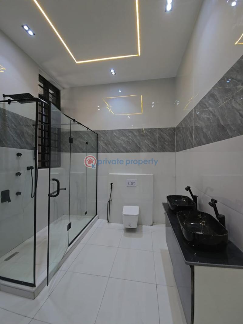 4 bedroom Terraced Duplex For Sale Chevron Toll Gate Lekki Lagos - 18