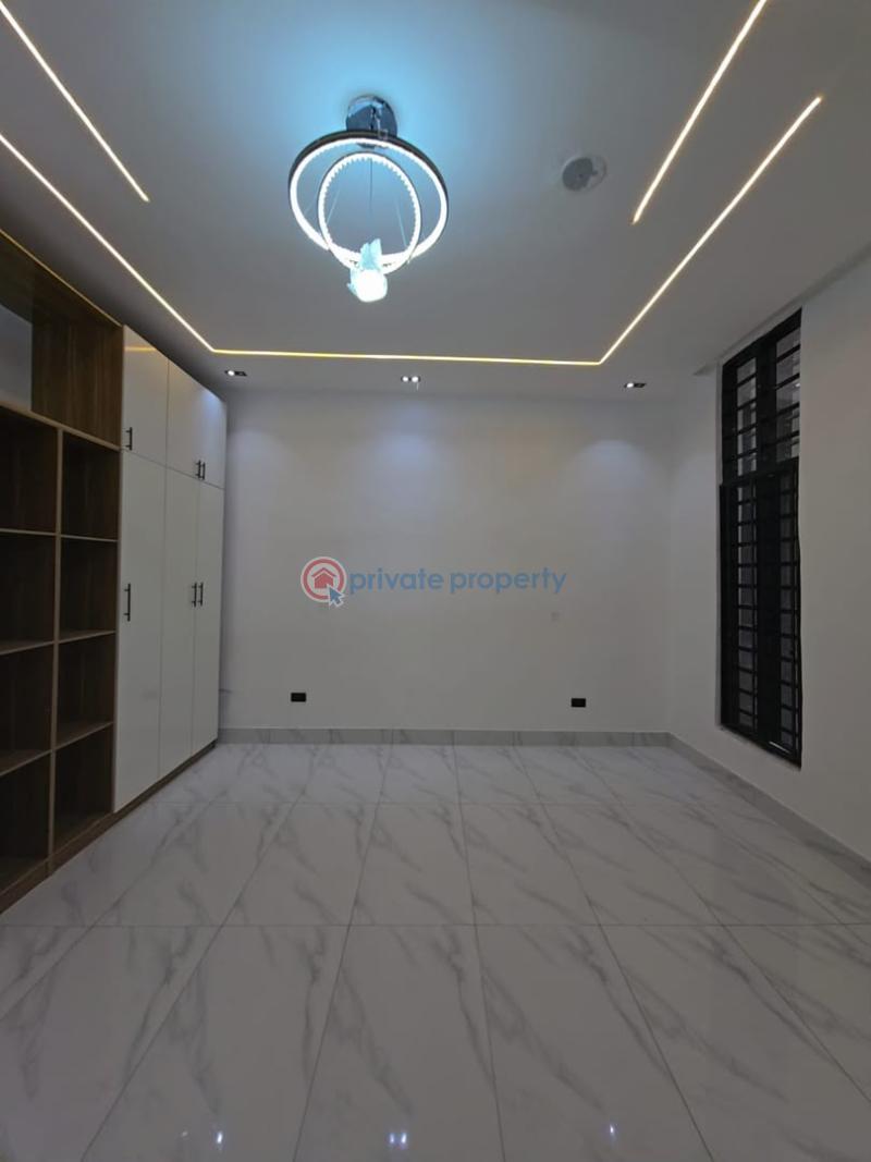 4 bedroom Terraced Duplex For Sale Chevron Toll Gate Lekki Lagos - 11