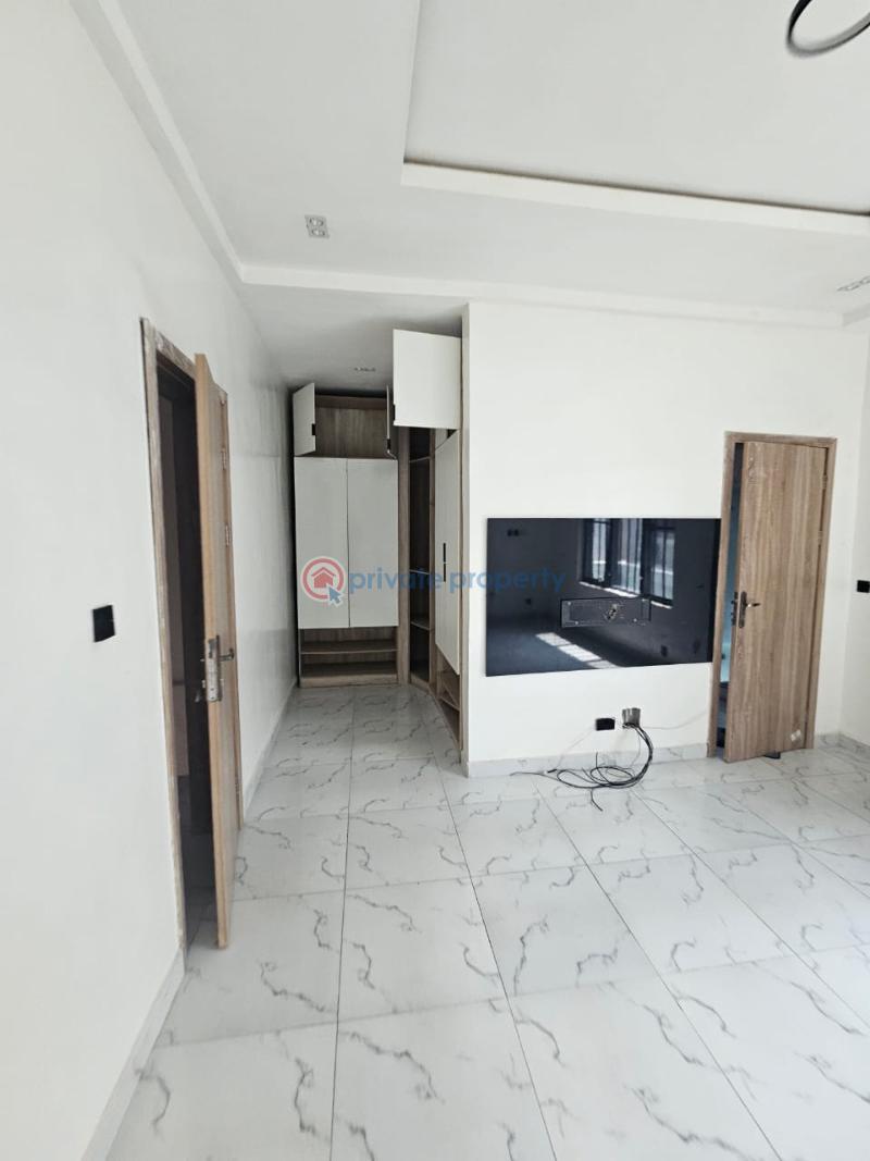 4 bedroom Terraced Duplex For Rent Ikota Lekki Lagos - 3