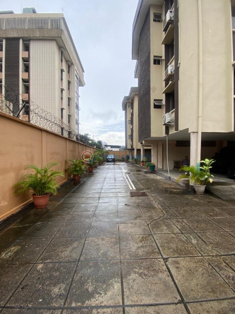 4 bedroom Flat & Apartment For Rent Victoria Island Lagos - 3