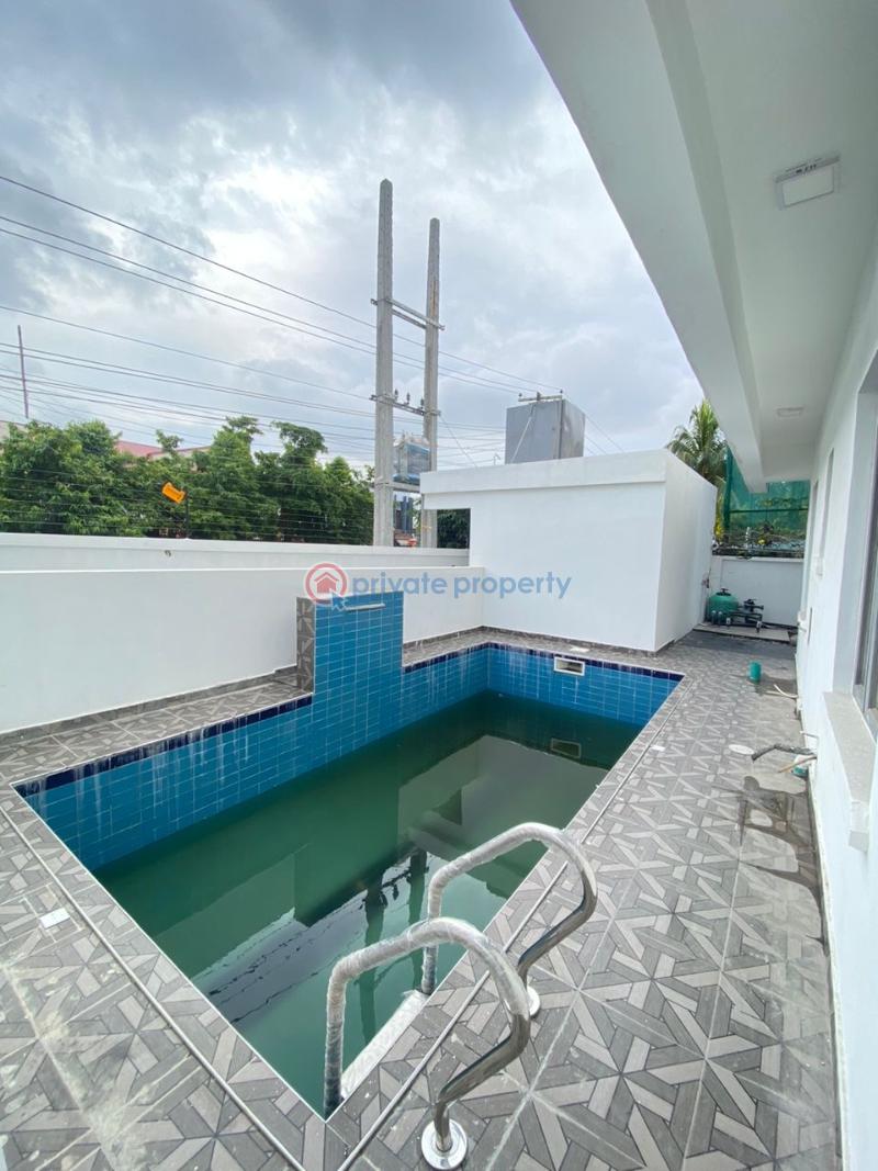 4 bedroom Terraced Duplex For Rent 𝗢𝗳𝗳 𝗔𝗱𝗺𝗶𝗿𝗮𝗹𝘁𝘆 𝗪𝗮𝘆, Lekki Phase 1 Lagos - 2