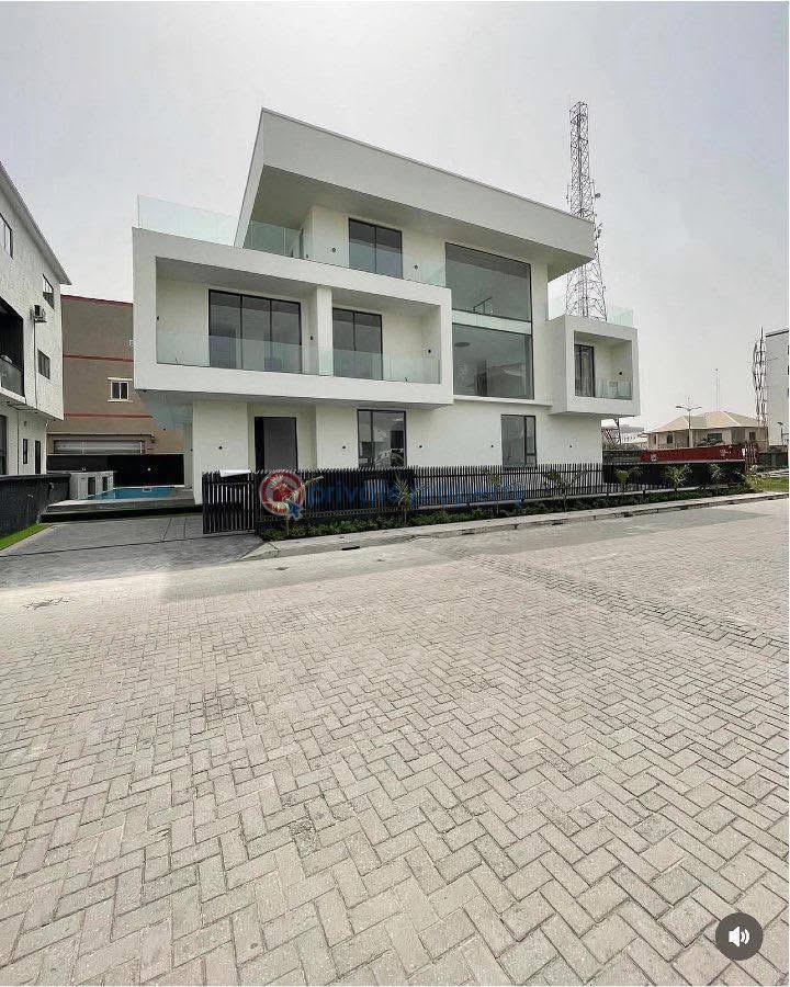 5 bedroom Detached Duplex For Sale Ikate Elegushi Lekki Lagos - 0