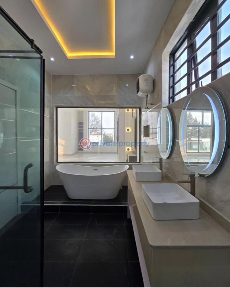 5 bedroom Detached Duplex For Sale Ikota Lekki Lagos - 10