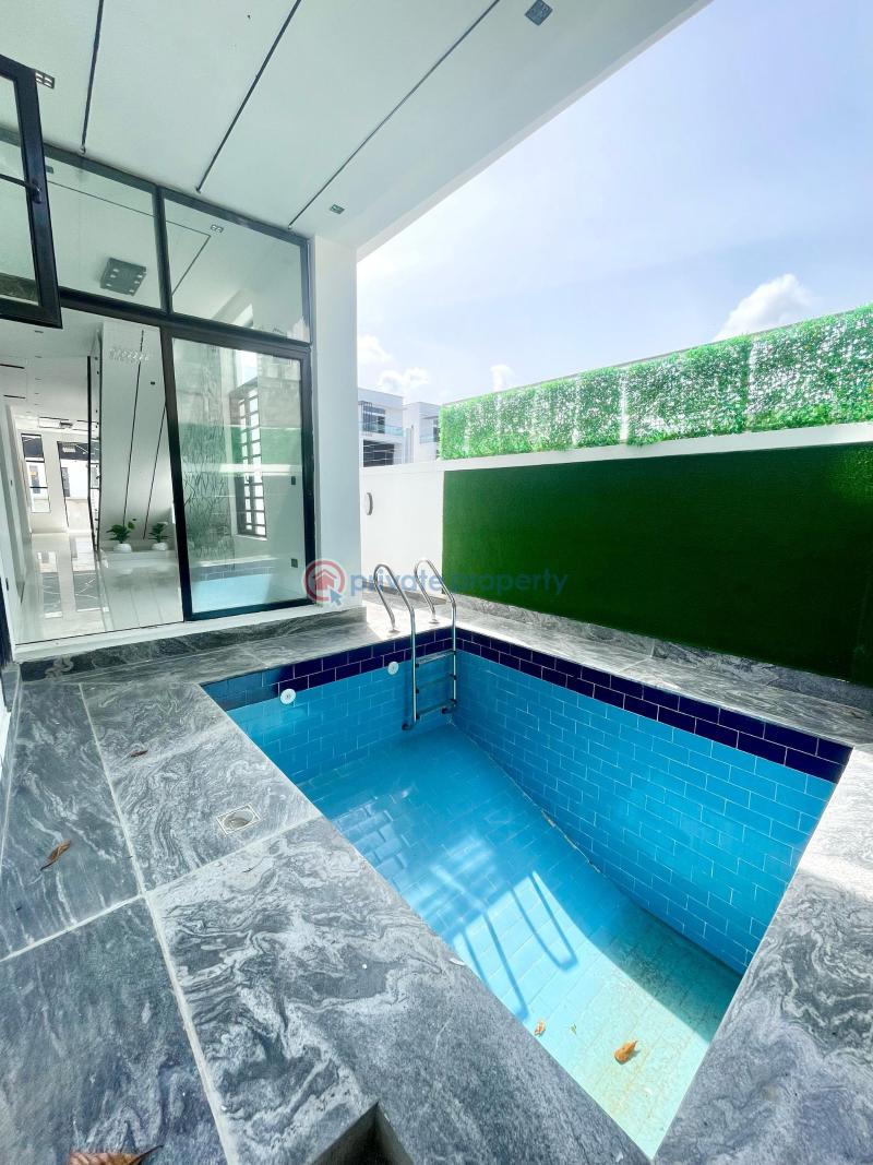 5 bedroom House For Sale Chevron Drive Lekki Lagos - 2