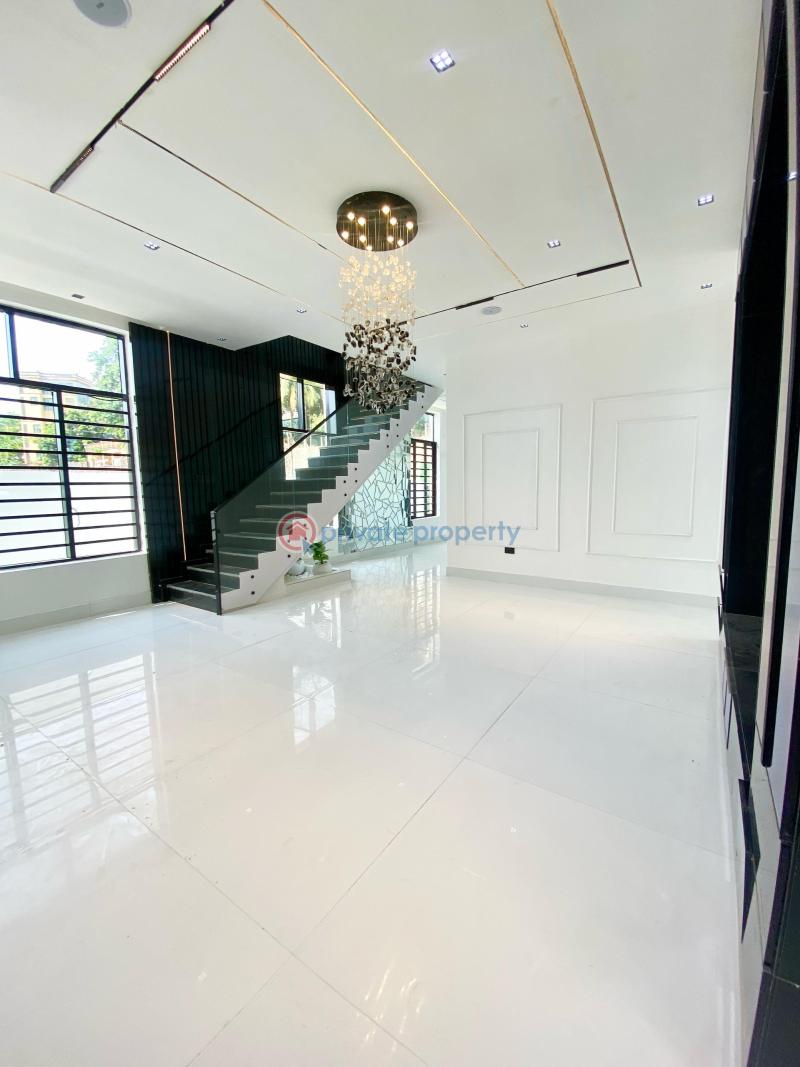 5 bedroom House For Sale Chevron Drive Lekki Lagos - 5